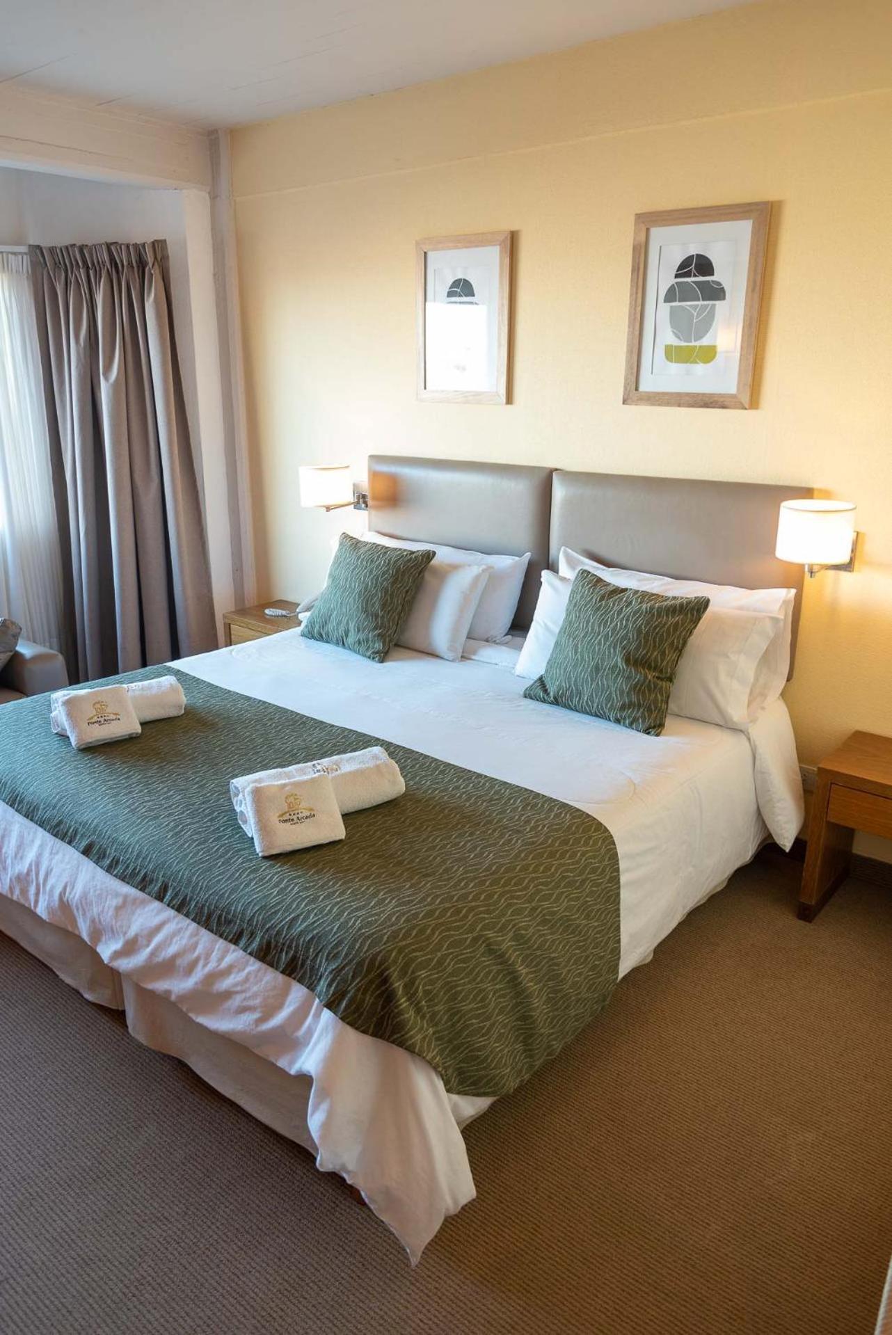 Fonte Arcada Hotel Villa Gesell Bilik gambar