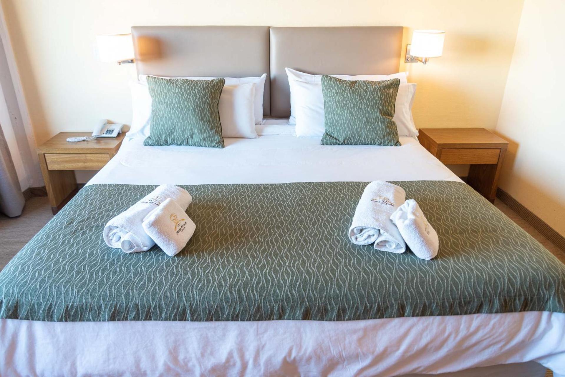 Fonte Arcada Hotel Villa Gesell Bilik gambar