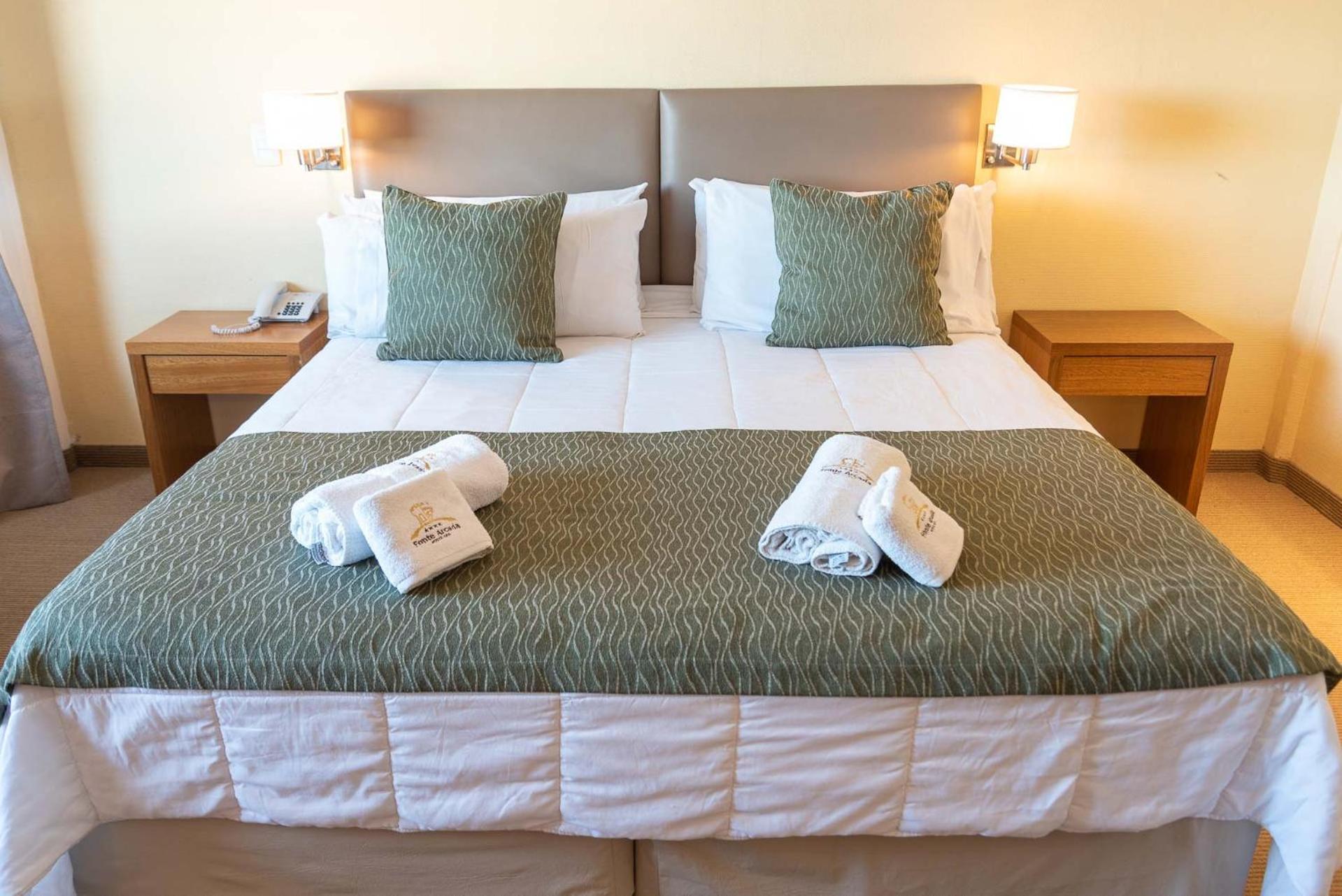 Fonte Arcada Hotel Villa Gesell Bilik gambar