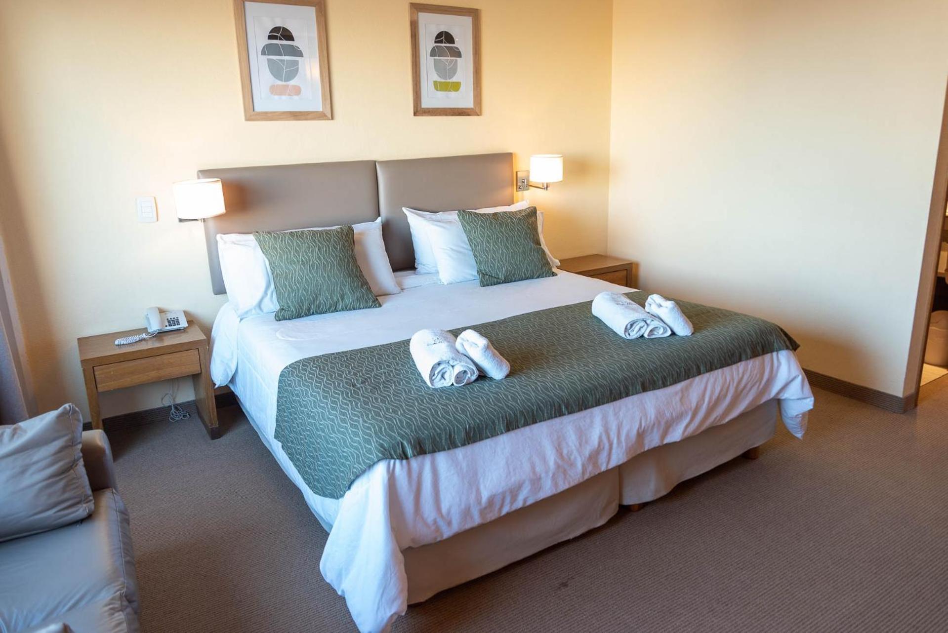 Fonte Arcada Hotel Villa Gesell Bilik gambar