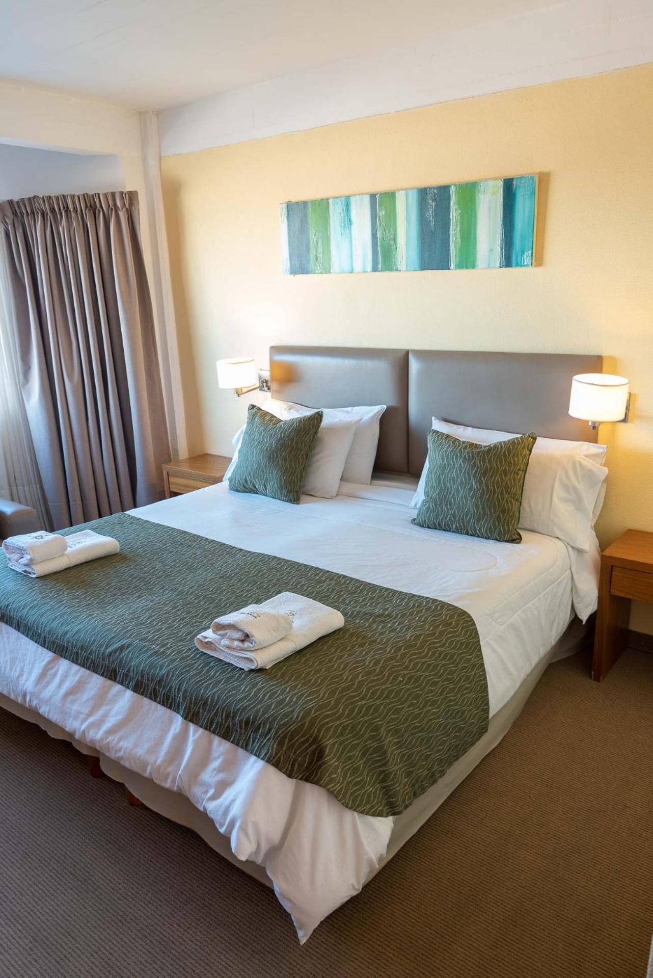 Fonte Arcada Hotel Villa Gesell Bilik gambar